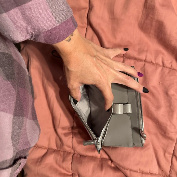 Michael Kors wallet - Picture 4 of 5